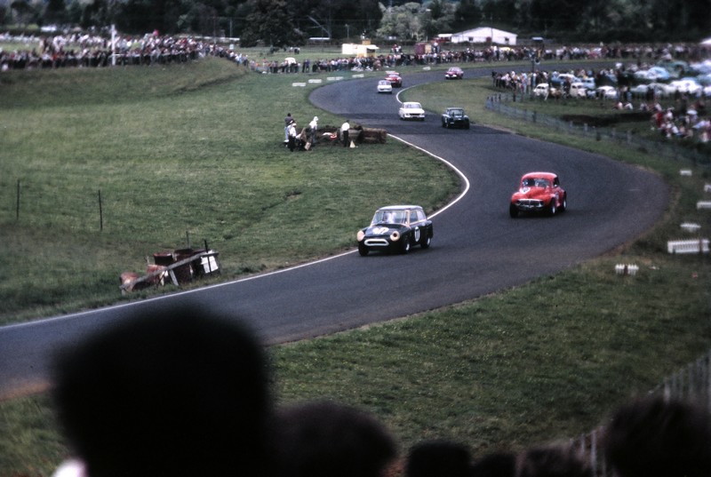 Name:  06 Early Pukekohe f022.jpg
Views: 1758
Size:  116.2 KB