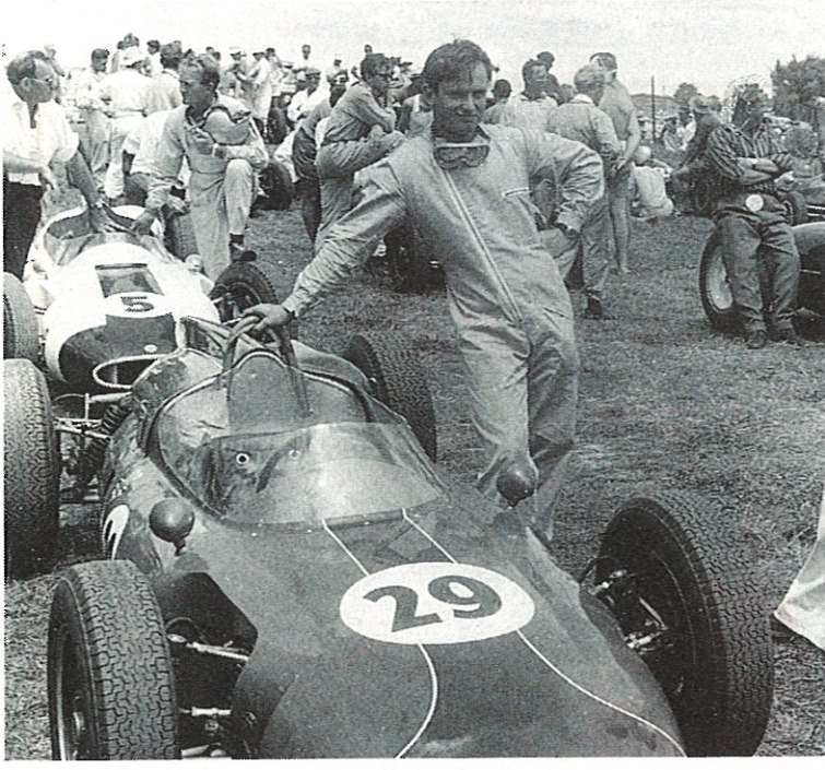 Name:  1963. Amon and Hyslop at Pukekohe..jpg
Views: 837
Size:  172.0 KB