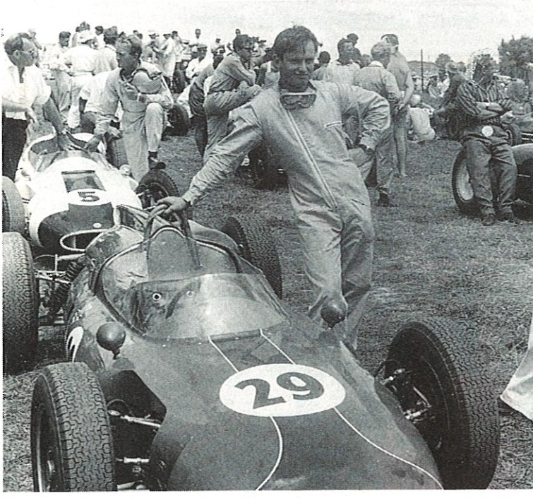 Name:  1963. Amon and Hyslop at Pukekohe..jpg
Views: 829
Size:  172.0 KB