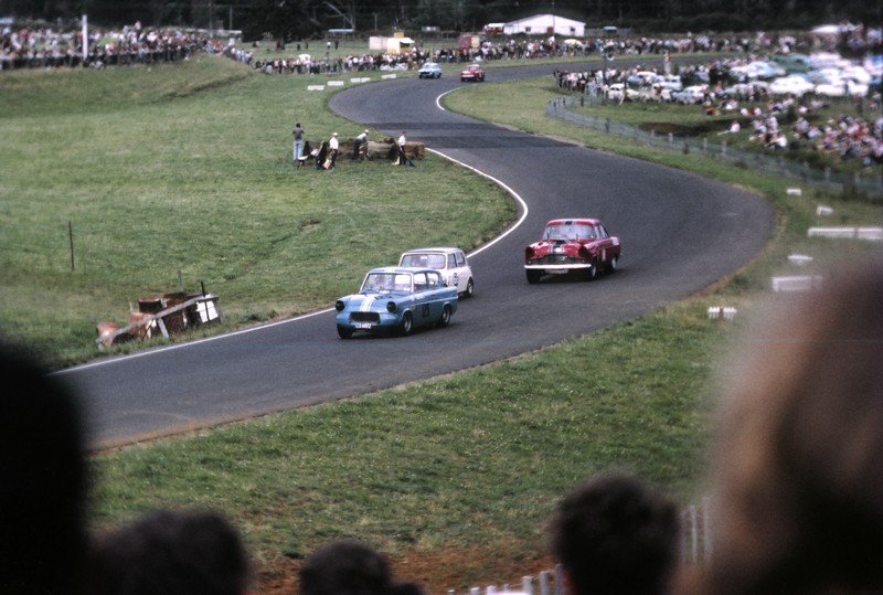 Name:  06 Early Pukekohe f029.jpg
Views: 1767
Size:  122.7 KB