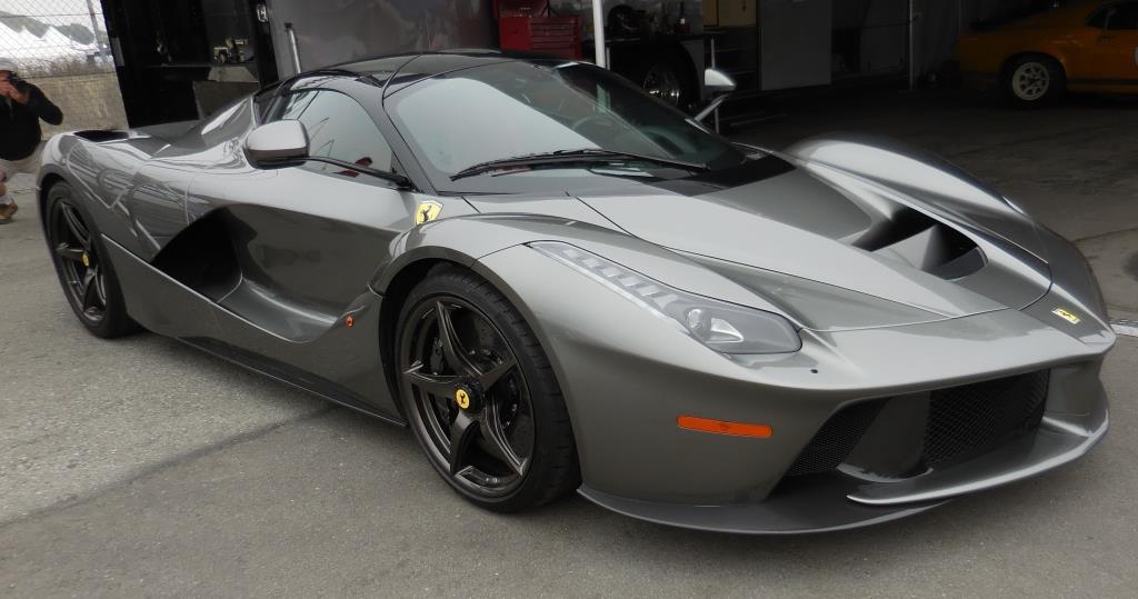 Name:  Ferrari @ Laguna Seca 2016.jpg
Views: 955
Size:  131.3 KB