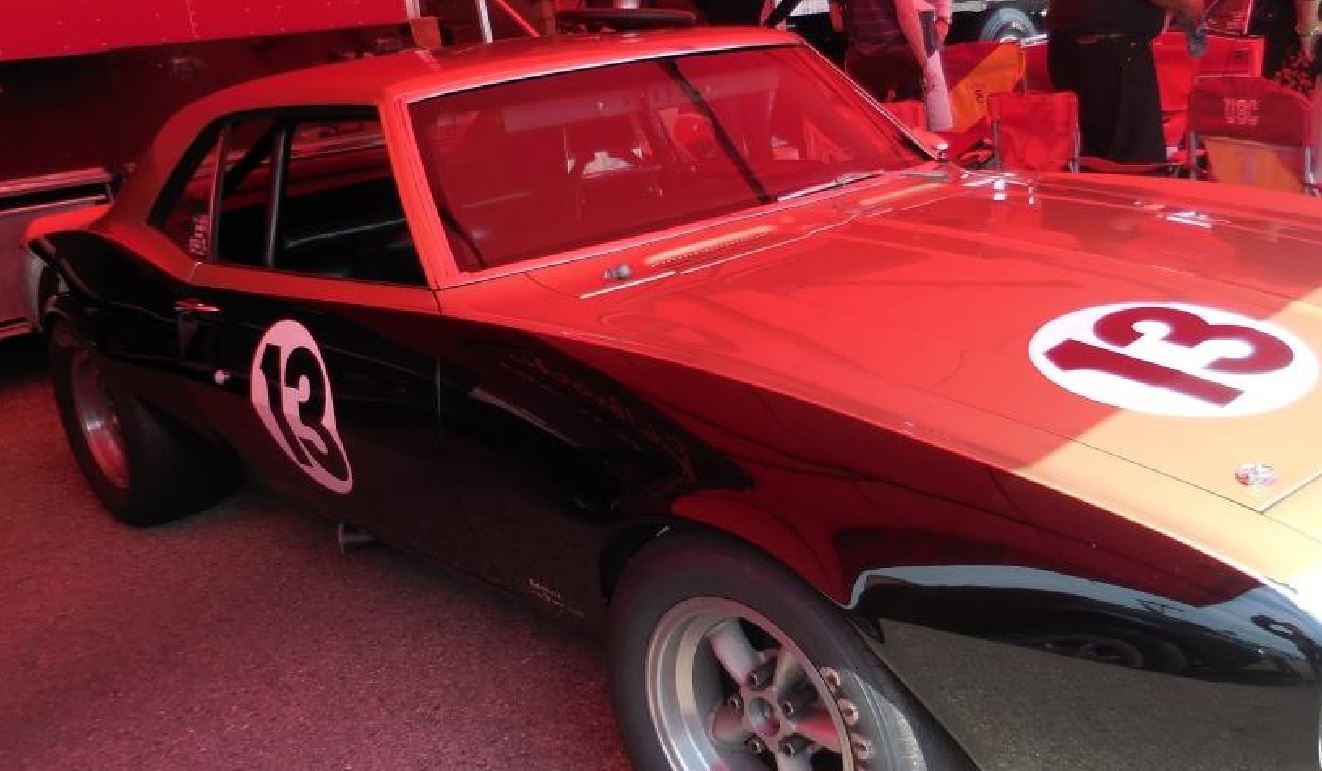 Name:  Smokey's 1968 Camaro.# 3 JPG.JPG
Views: 1589
Size:  122.9 KB