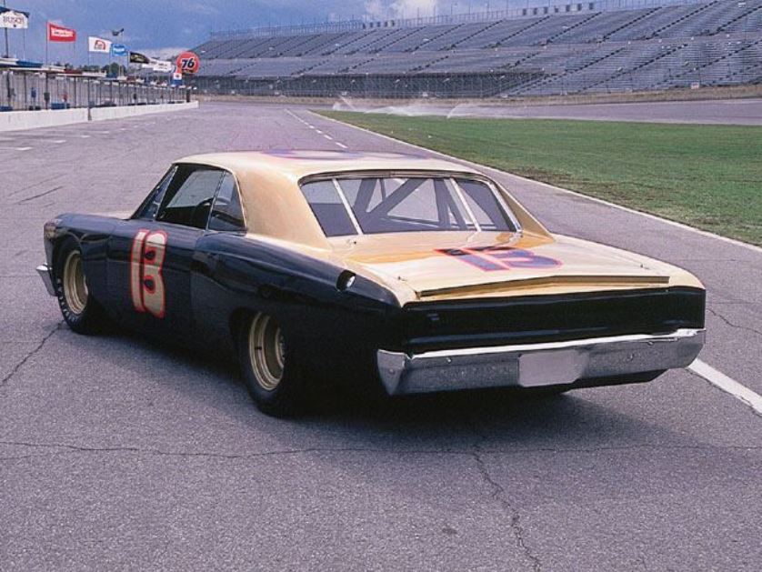 Name:  Smokey_Yunicks_1966_chevelle+rear_view.jpg
Views: 2002
Size:  102.8 KB