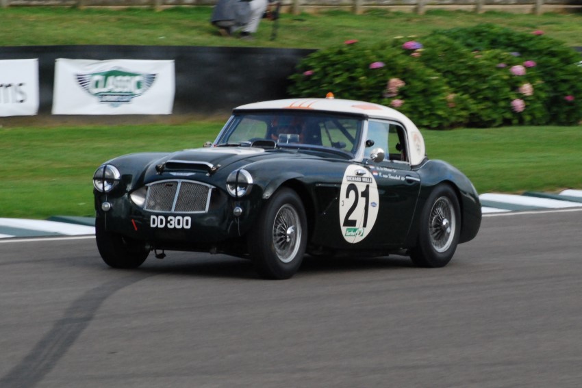 Name:  216_0909_098 Austin Healey.JPG
Views: 1204
Size:  127.3 KB