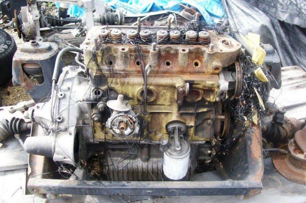 Name:  Mini engine in the junk # 2.jpg
Views: 1200
Size:  135.9 KB