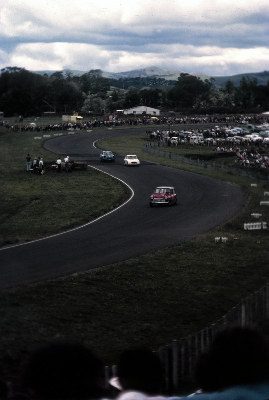 Name:  06 Early Pukekohe f035.jpg
Views: 1675
Size:  88.2 KB