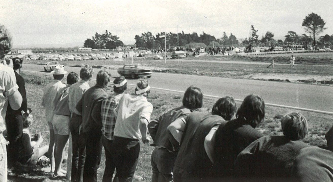 Name:  Bay Park. Back straight. Oct. 1969.jpg
Views: 1267
Size:  166.0 KB