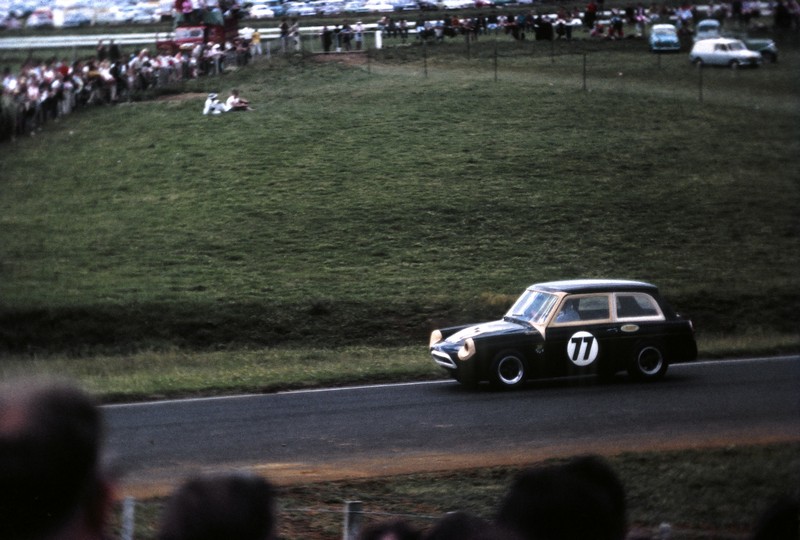 Name:  06 Early Pukekohe f038.jpg
Views: 1703
Size:  113.6 KB