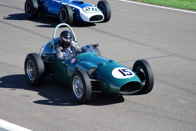 Name:  216_0911_341 Aston Martin.JPG
Views: 1910
Size:  158.0 KB