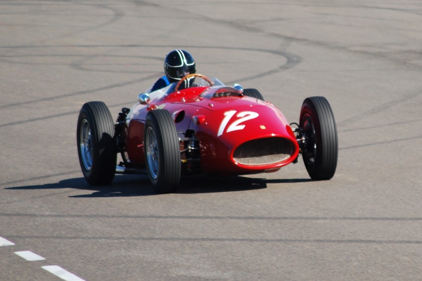 Name:  216_0911_398 Ferrari.JPG
Views: 1794
Size:  116.8 KB