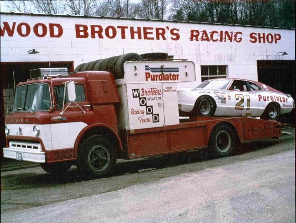 Name:  Wood Brothers. & David Pearson.jpg
Views: 1583
Size:  117.7 KB