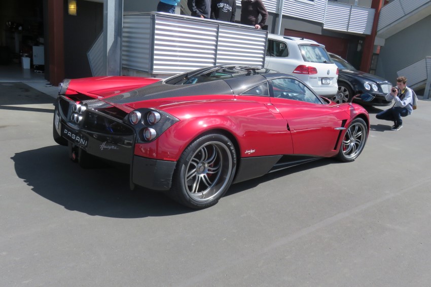 Name:  216_1029_430 Pagani.JPG
Views: 1097
Size:  120.9 KB