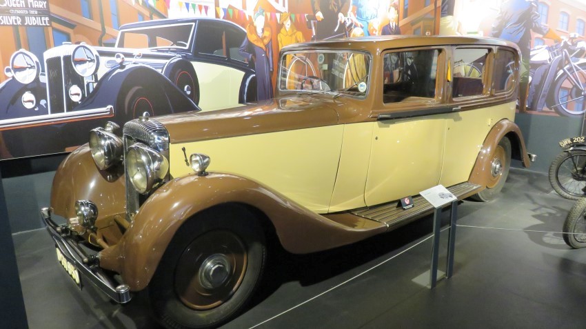 Name:  216_0913_031 Daimler.JPG
Views: 904
Size:  121.2 KB
