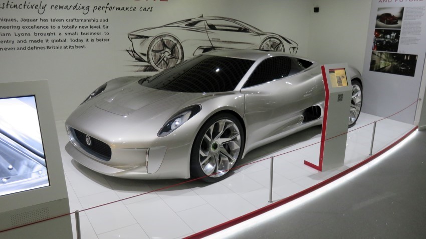 Name:  216_0913_076 Jaguar C-X75.JPG
Views: 628
Size:  101.4 KB