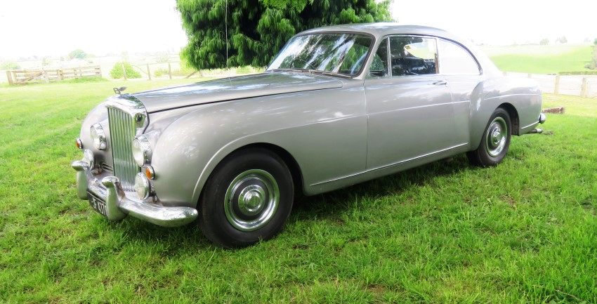 Name:  216_1023_01 Bentley.JPG
Views: 1084
Size:  143.5 KB
