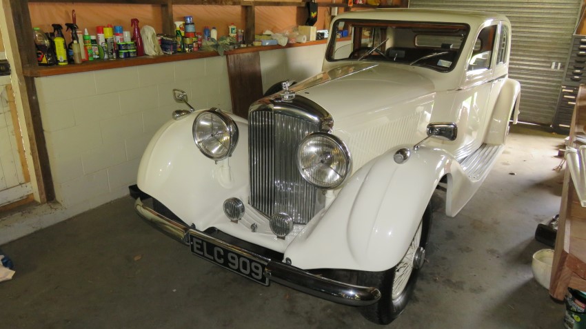 Name:  216_1023_06 Bentley.JPG
Views: 1053
Size:  111.3 KB