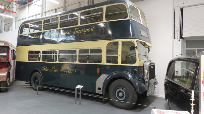 Name:  216_0913_058 Daimler.JPG
Views: 1326
Size:  116.8 KB