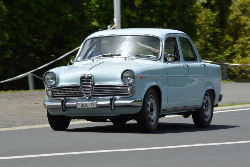 Name:  216_1120_148 Alfa Romeo.JPG
Views: 1517
Size:  144.4 KB