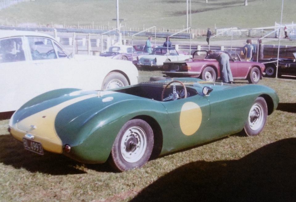 Name:  Bucklers in NZ #29 David Child my TR4A background Pukekohe 1979 ; 1980's HSCRNZ archive.jpg
Views: 1625
Size:  79.5 KB