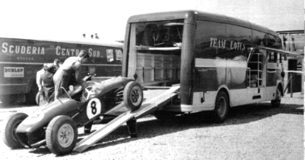 Name:  Jim Clark's Lotus 18. 1960.jpg
Views: 3648
Size:  161.2 KB