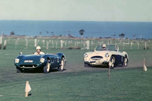 Name:  Bucklers in NZ #58 Kerwin Taylor being chased by 100S Fred Losee Wangaioa grass track - Allan Di.jpg
Views: 2306
Size:  19.6 KB