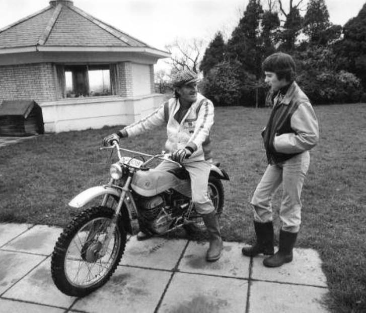 Name:  Damon with his dad in 1975.jpg
Views: 1424
Size:  62.7 KB