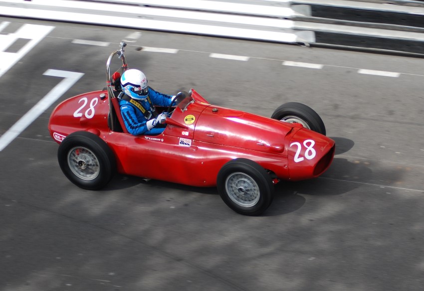 Name:  212_0512_187 Lancia.JPG
Views: 1249
Size:  130.7 KB