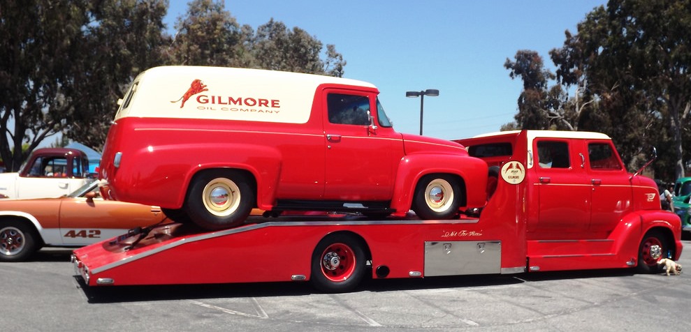 Name:  Gilmore Oil transporter # 1.jpg
Views: 1920
Size:  125.4 KB
