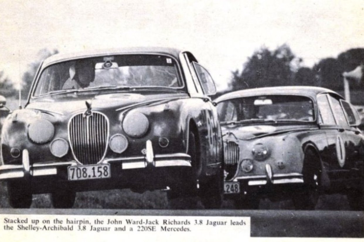 Name:  1963 Wills Race. Pukekohe. # 1.jpg
Views: 729
Size:  136.9 KB