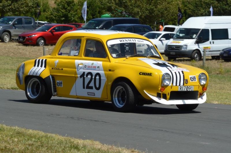 Name:  217_0205_258 Renault.JPG
Views: 1198
Size:  159.7 KB