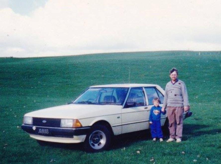 Name:  1990_The family Falcon.jpg
Views: 1657
Size:  60.6 KB