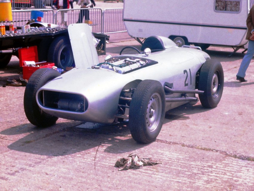 Name:  177_0714_543 Monza Jaguar.JPG
Views: 1013
Size:  130.6 KB