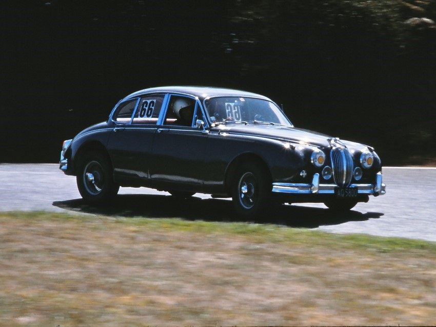 Name:  183_0306_611a Jaguar.JPG
Views: 1463
Size:  90.3 KB