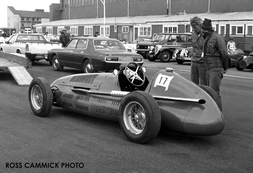 Name:  Maserati-Pits-3--Wigram-80.jpg
Views: 971
Size:  145.0 KB