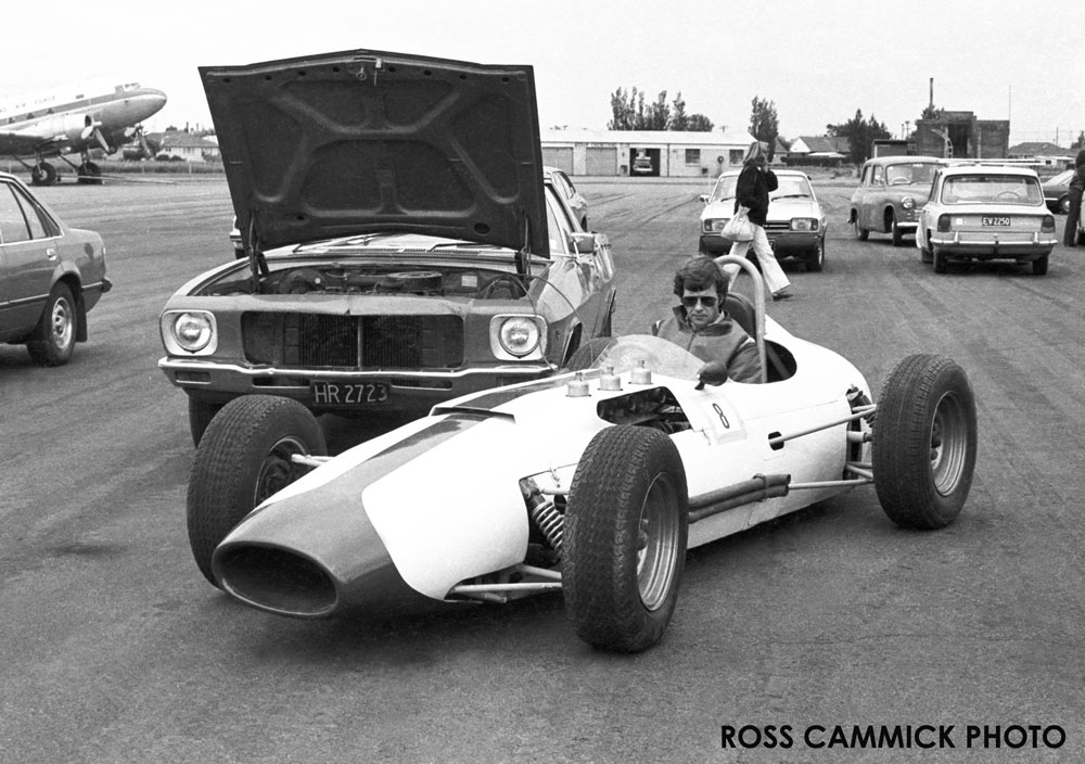 Name:  White-Spl-Wigram-1980.jpg
Views: 926
Size:  148.2 KB