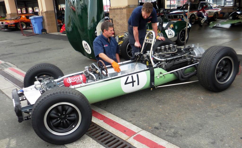 Name:  # 41  1964   BRP BRM F 1..jpg
Views: 582
Size:  174.9 KB