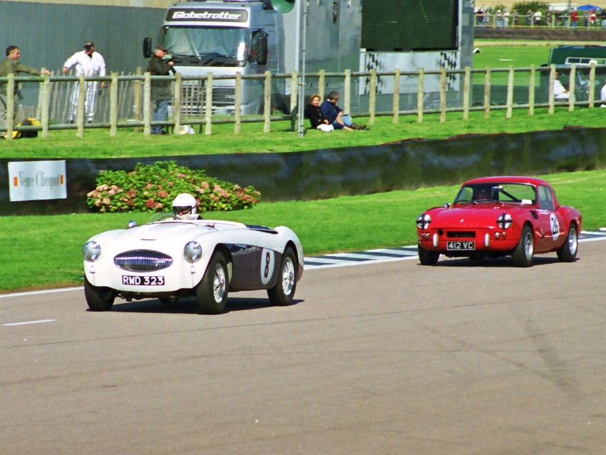 Name:  200_0916_312 Austin Healey.jpg
Views: 834
Size:  142.0 KB