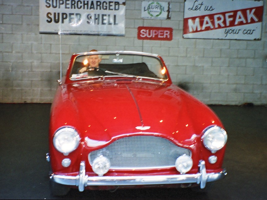 Name:  202_0417_022 Aston Martin.jpg
Views: 1101
Size:  126.5 KB
