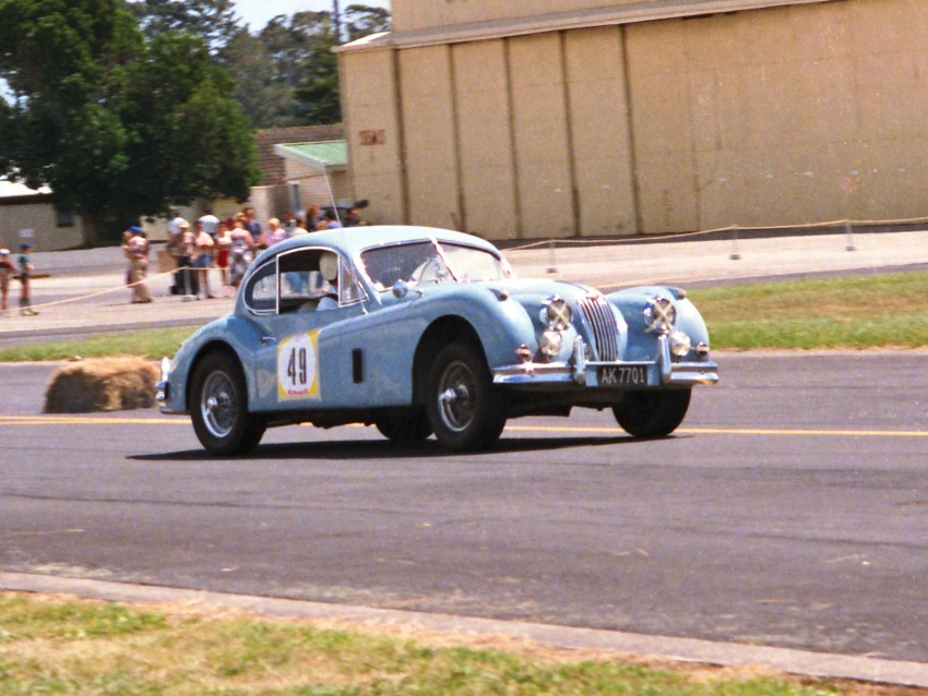 Name:  185_0223_210 Jaguar.jpg
Views: 930
Size:  136.7 KB