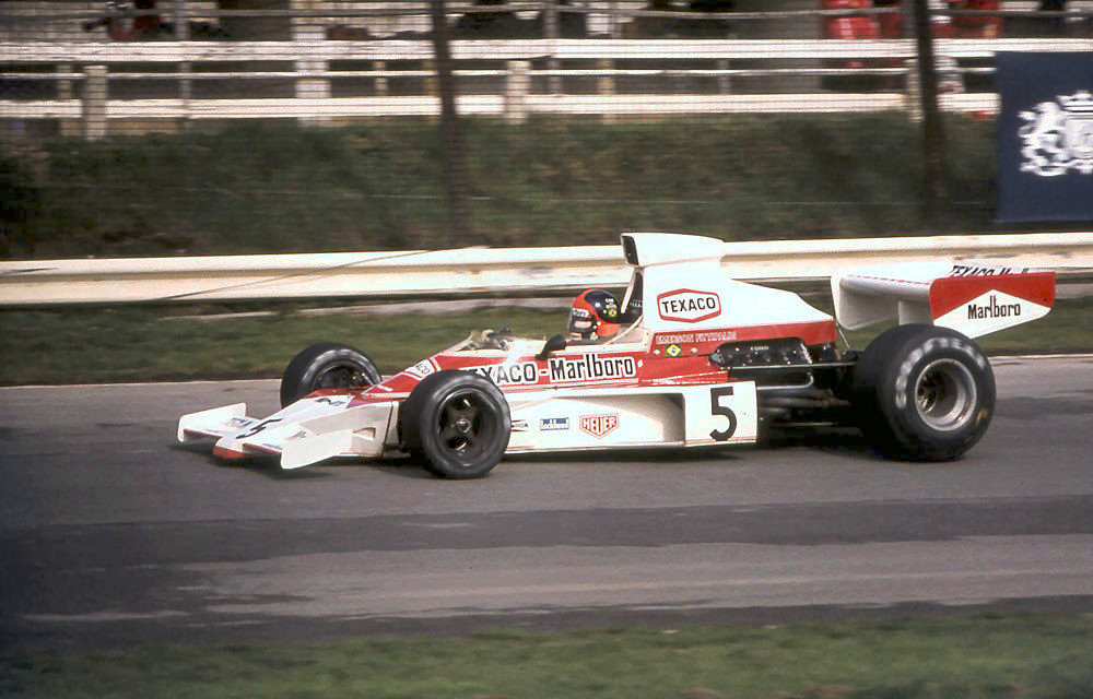 Name:  Emerson_Fittipaldi_McLaren_M23_1974_Britain.jpg
Views: 305
Size:  145.9 KB