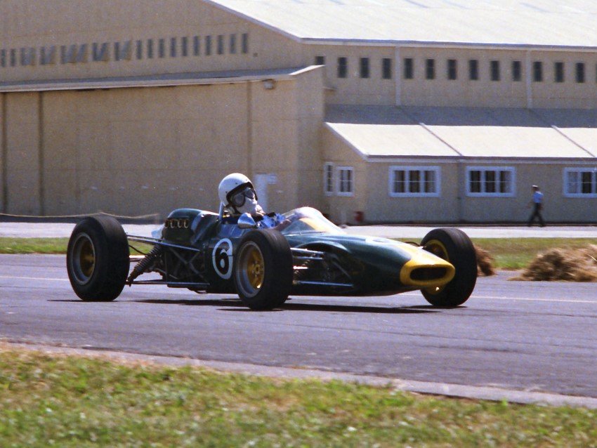Name:  185_0223_220 Brabham.jpg
Views: 846
Size:  126.2 KB
