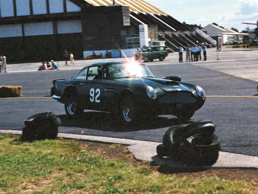 Name:  185_0223_224 Aston Martin.jpg
Views: 845
Size:  166.4 KB