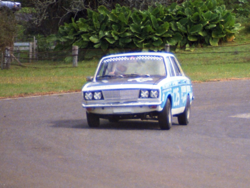 Name:  185_0405_099 Hillman.jpg
Views: 511
Size:  120.7 KB