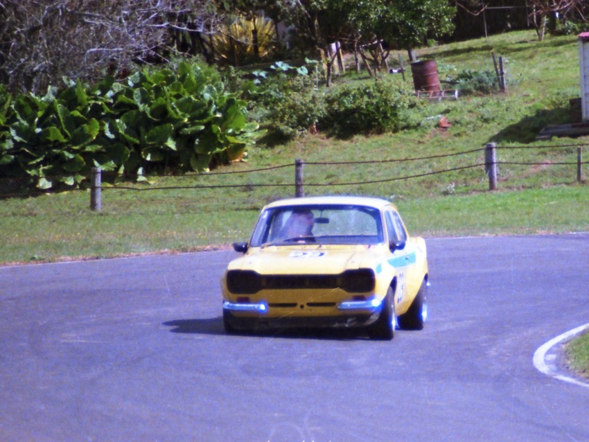 Name:  185_0405_100 Ford.jpg
Views: 811
Size:  147.5 KB