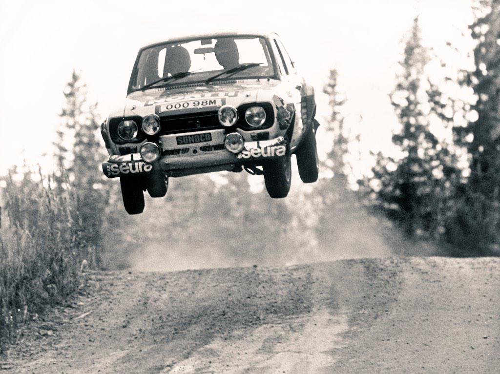 Name:  Ford Escort RS1600 1000 Lakes Rally 1975  Juhani Kynsilehto Martin Holmes .jpg
Views: 970
Size:  129.7 KB