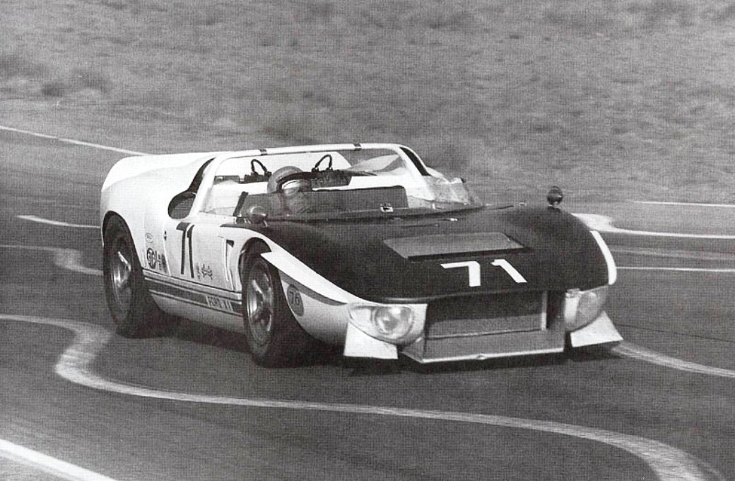 Name:  GT40-110-1.jpg
Views: 639
Size:  166.9 KB