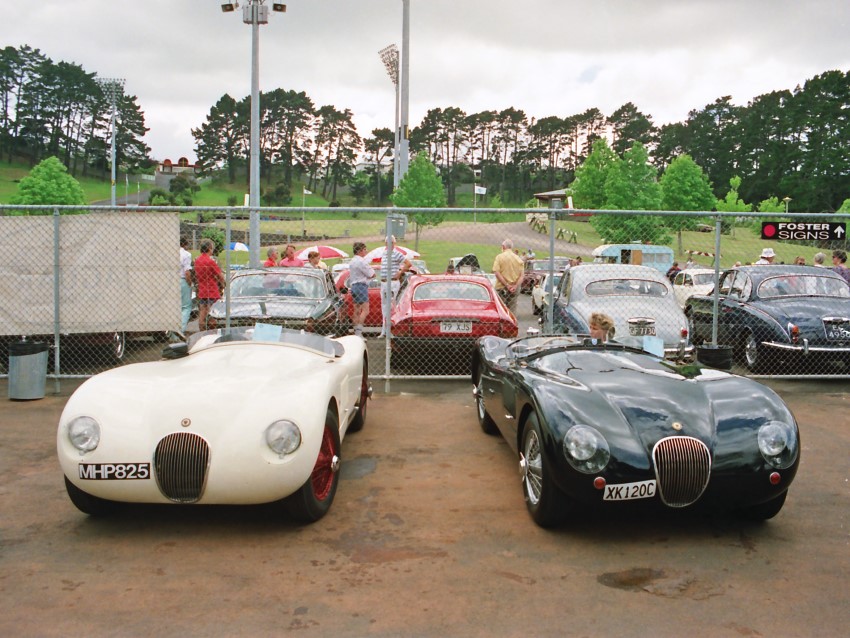 Name:  190_1104_113 Jaguar r.jpg
Views: 981
Size:  165.9 KB