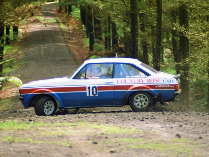 Name:  191_0512_121 Ford.jpg
Views: 876
Size:  144.0 KB