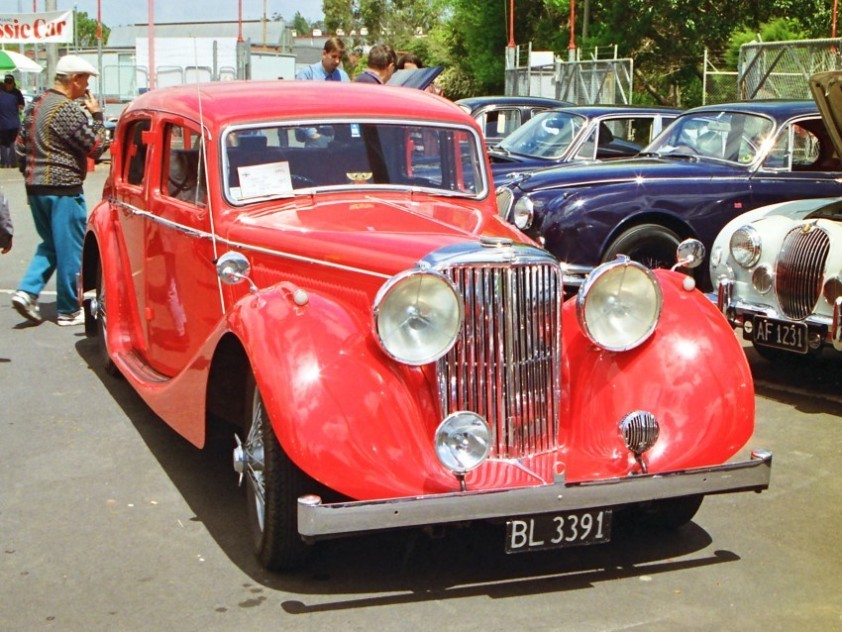 Name:  195_1112_106 Jaguar.jpg
Views: 920
Size:  164.4 KB