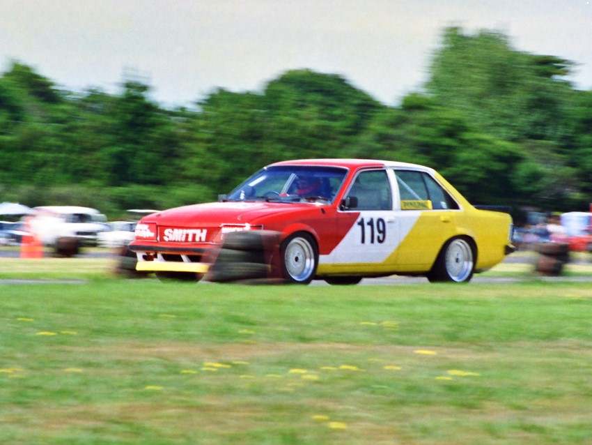 Name:  196_0225_110 Holden.jpg
Views: 854
Size:  117.5 KB